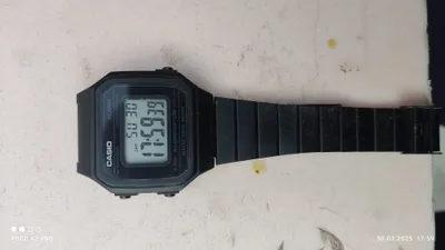 Продам часы касио 1