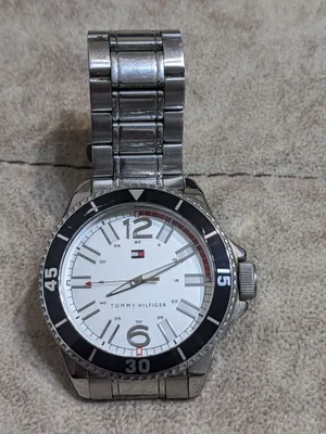 Tommy Hilfiger часы оригинал кварцевые. Narx oxirgi, kelishilmaydi 1