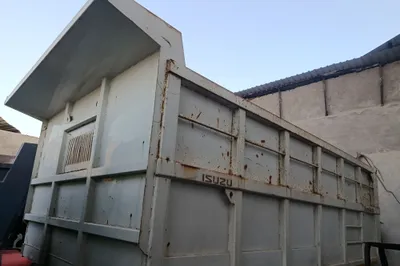Isuzu, кузов 1