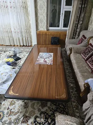 Стол размером 120/270 срочно продаётся за 200 долларов