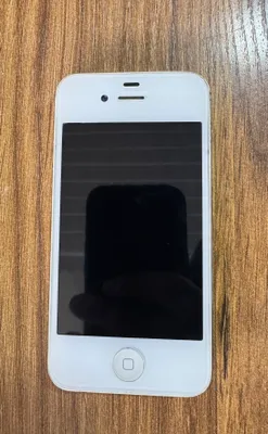 iphone 4s 32 tali oq xolati yahshi 1