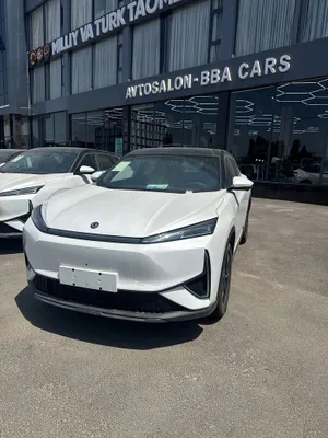 Dongfeng aelus l7 Ev 518 km 1