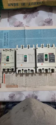 Продаётся автоматический выключатель 1