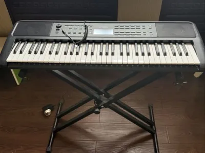 Yamaha PSR E 383 ORIGINAL.