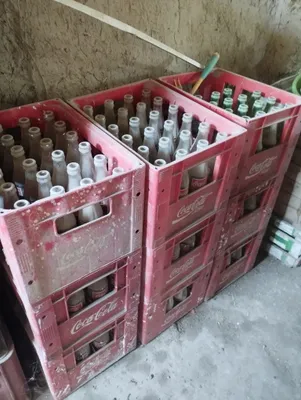 Продаётся бутылки от COCA COLA 1