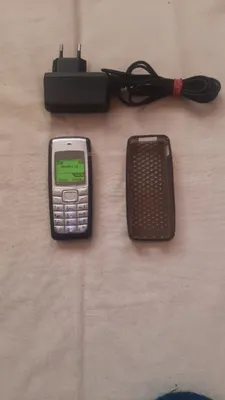 продаются сотовые 1