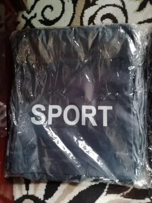 Seriy va qora rangli sport sumka 1