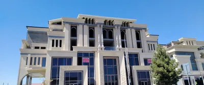 Akfa eshik va romlar 10 yil garyanta 2yil serviz hizmat 500000 1