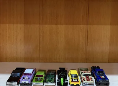 Машинки Hot wheels 1