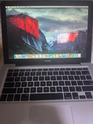 MacBook 2010 core i5 256 GB 1