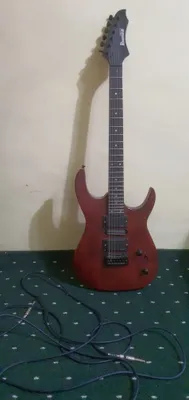 Ibanez solo gitara 1