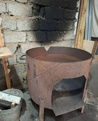 Продоётся железная котёл 1