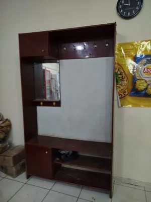 Продаются прихожая и подставка 1
