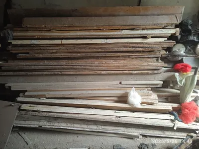 Продам дерева брус и деспе и двер и газплити 1