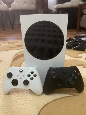 Xbox series s. 2 ta gamepad+gamepass ultimate 1