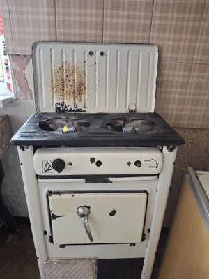 Газовая плита продаётся