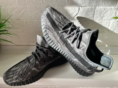 Yeezy Boost 350 V krossovkalari 1