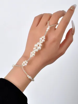 Bilaguzuk barmoqqa uzuk bilan
