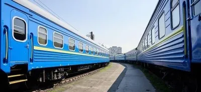 2 Вагона от поезда 1
