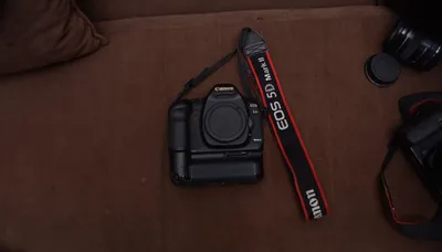 Продам Canon 5D Mark II 1