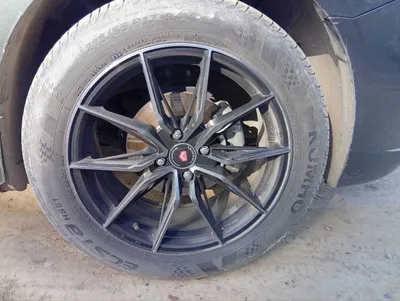 Vossen diska 215/55/R17 1