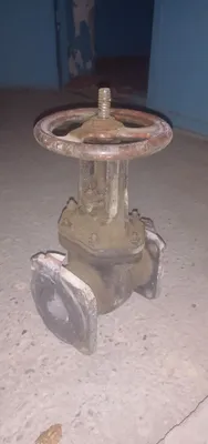 продаётся задвижки 1