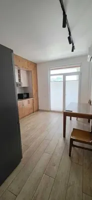 2 xonali kvartira, 42 m2, Mirzo Ulug'bek 1