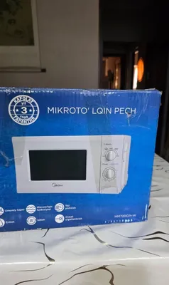 Микроволновая печь новая Midea