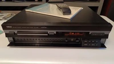 Проигрыватель Yamaha CDX-993 Pro-Bit 1