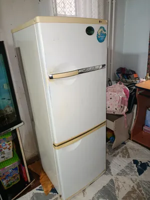 Продается холодильник LG. Оригинал. 1