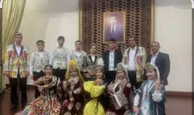 Туркменский танцевальный костюм