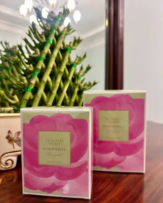 Victoria’s Secret Bombshell Bouquet