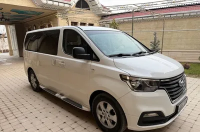 Hyundai Starex 2020 1
