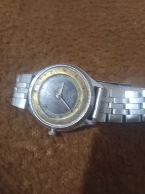Продаются часы 1