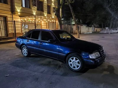 Mercedes W202 C-class Elegance 1