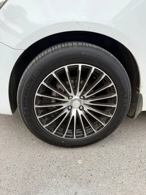 Шина Michelin продаётся с диском 1