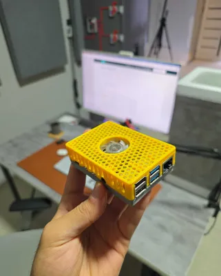 Raspberry Pi 4B 4GB + корпус, кулер, блок питания, SD-карта 32 ГБ 1
