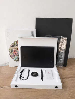 Wacom Intuos Pro PTH-660 N 1