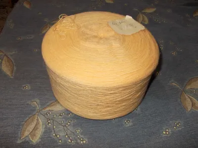 Ip. To‘qish uchun jun iplar. 1 kg 800 gr. 1
