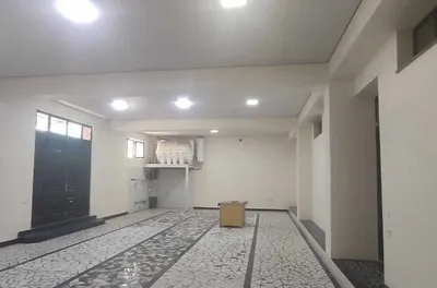 130 kv. m podval xonasi ijaraga beriladi 1