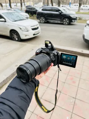 Nikon D5300, 18-140mm, 24 MP, Wi‑Fi, yuqori darajadagi professional kamera, ideal holatda 1