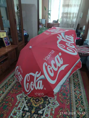 Coca Cola 2 metrli plyaj soyaboni, a’lo holatda. Metall spisalar 8 qator 1
