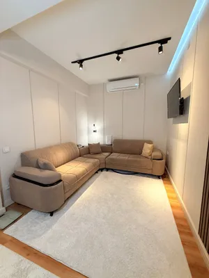 Yakkasaroy tumanida 60 m²li 3 xonali kvartira sotiladi 1