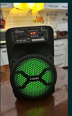Колонка с Bluetooth в хорошем состоянии