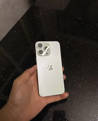 iPhone 15 Pro Max, белый, 512 ГБ 1