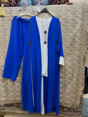 Ayollar uchun uchlik abaya 1