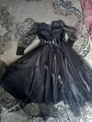 rangi qora,materiali arganza, razmeri S narxi 250 1