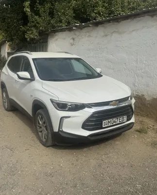 Продается Traker 2 LTZ пробег родной 40тыс цвет белый 1