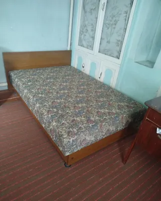 Продаю кровать 1
