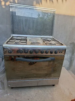 Продаётся газовая плита Indesit 1